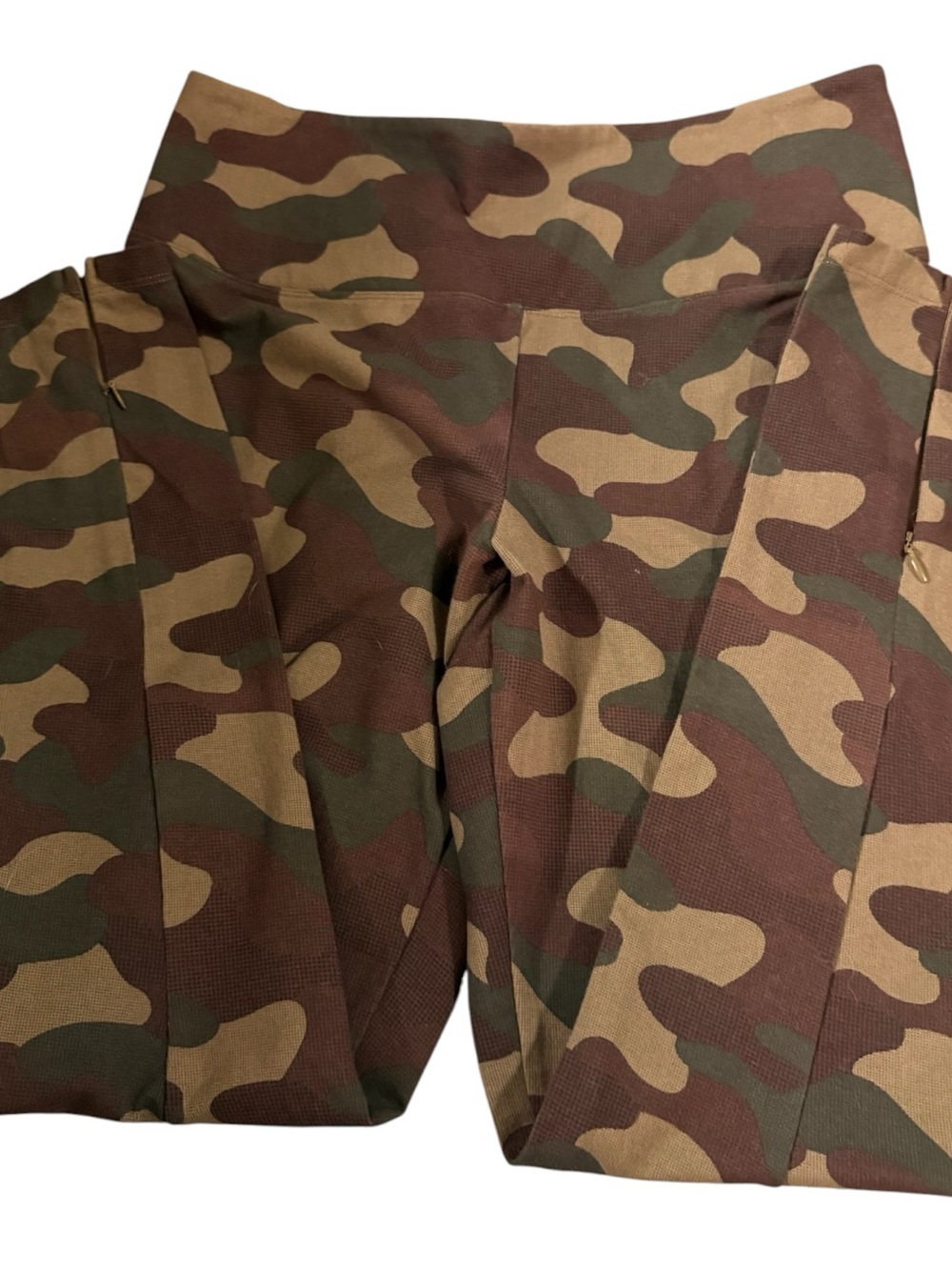 Women with Control Camo Print Leggings - Olive Green Size S - Picture 5 of 10